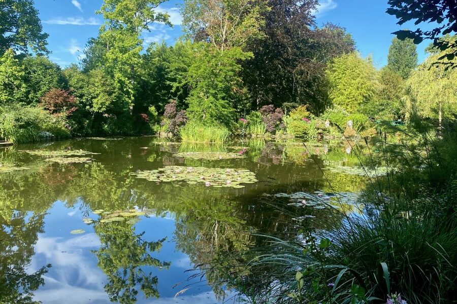 Private Giverny Monet’s House & Gardens Trip from Paris - Guided or self-guided: which option fits you?