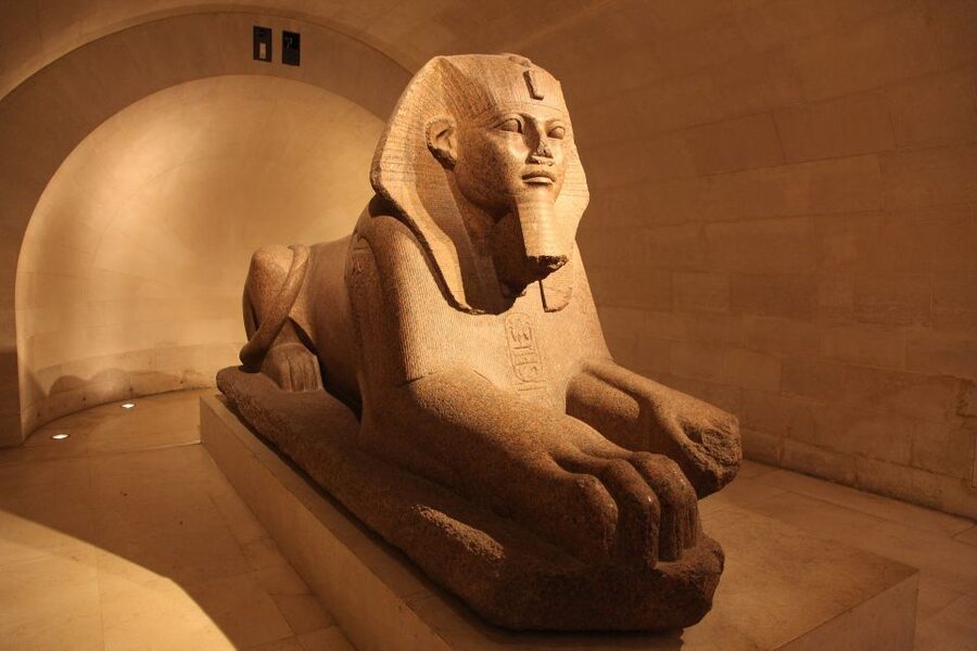 Private Guided Tour, The Louvre by night ! - Why the Louvre at night changes the visit