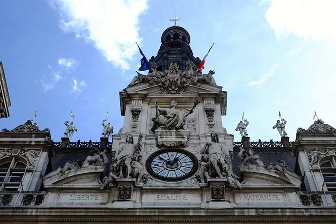 Private Half Day Historic Tour - Crossing into the cobbled Latin Quarter