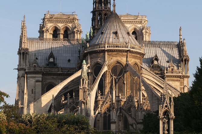 Private Half Day Historic Tour - Place Saint-Michel and the architecture of the Left Bank