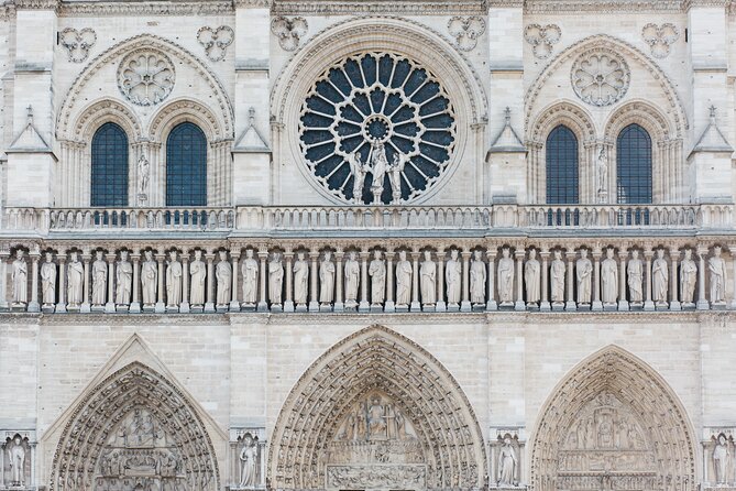 Private Historical Tour of Notre Dame - Reading the Western Portal
