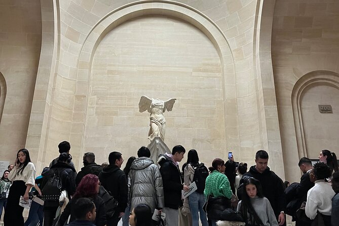 PRIVATE Louvre Wonders & Hidden Treasures Visit - Tickets, timing, and busy seasons