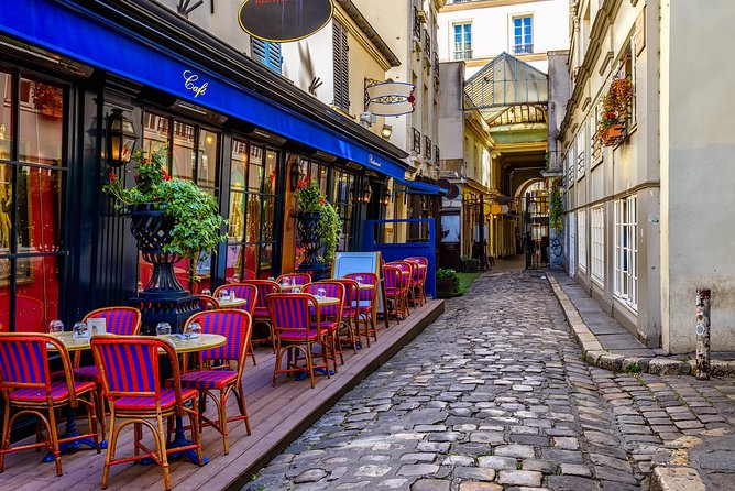Private One Way Paris Airport (CDG-ORLY) Transfer Sedan From or To Paris - CDG transfers: why a private pickup can help