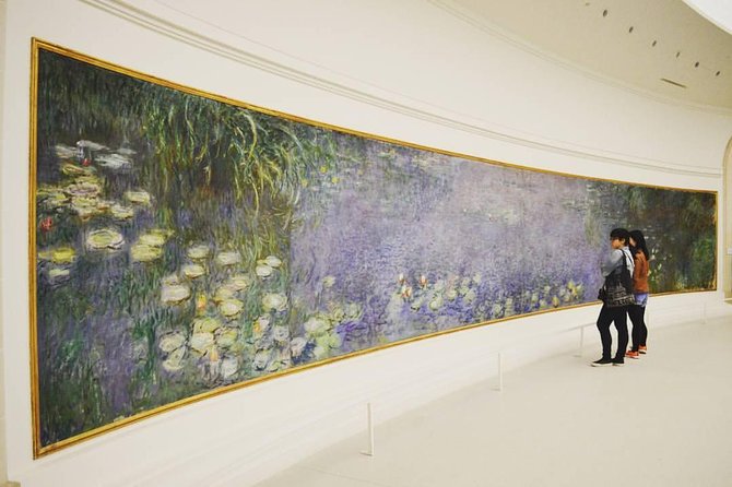 Private Orangerie Museum 2-Hour Guided Tour in Paris - Meeting the guide at the Tuileries Gardens