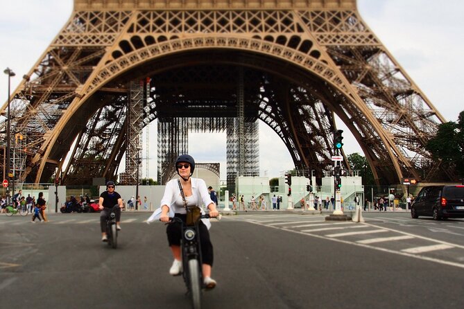 Private Paris electric bike ride with video - A quick look at the Latin Quarter and Saint-Germain