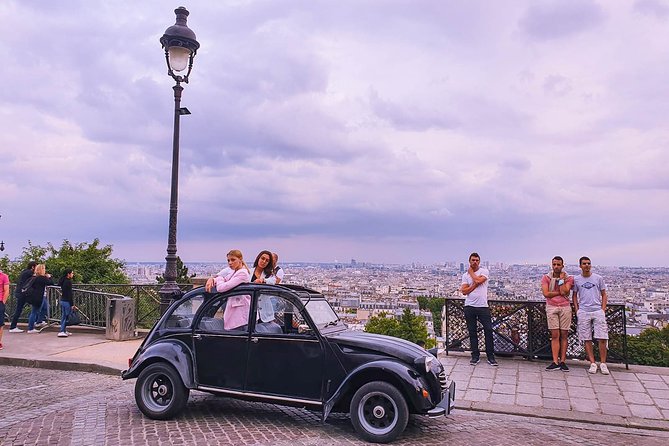 Private ride in a Citroën 2CV in Paris - 2h - The grand center, from Galeries Lafayette to Place Vendôme