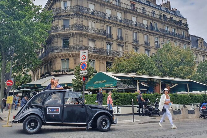Private ride in a Citroën 2CV in Paris - 2h - The historic square and the grand avenue