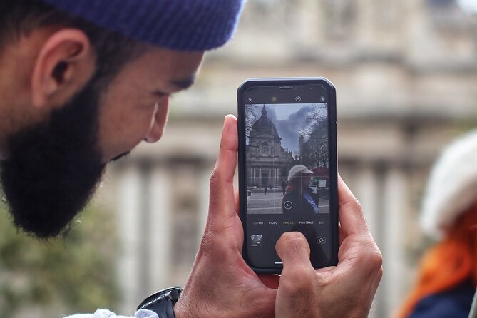 Private Screen to Streets: A TV Show-inspired Paris Walking Tour - Panthéon and the streets of the Latin Quarter