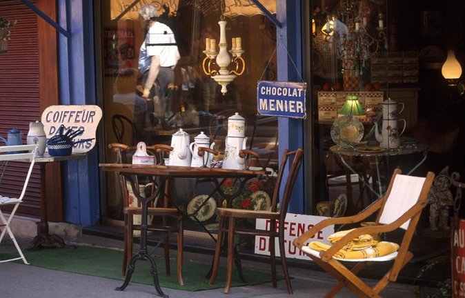 Private shopping tour at the Paris Antique Flea Market - Key points before you book