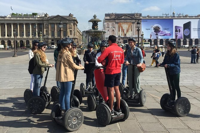 Private Tour: Discover Paris with Local, 3 hours on a Segway - Finishing with the Eiffel Tower and Les Invalides