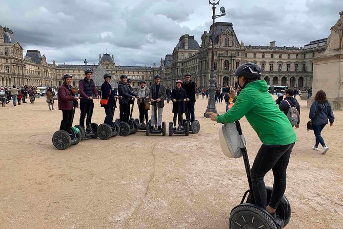 Private Tour: Discover Paris with Local, 3 hours on a Segway - The private format, group size, and guide style