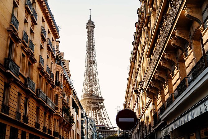 PRIVATE TOUR: Highlights & Hidden Gems of Paris With Locals - Price, pace, and who gets good value