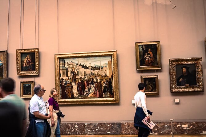 Private Tour, Luxury Eiffel Tower Lunch, Seine Cruise & Louvre - Who gets the best value from this package