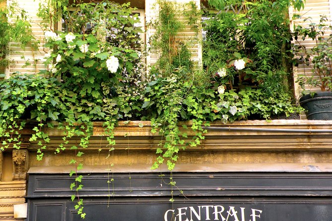 Private Tour of Saint Germain des Pres - Why Saint Germain works so well for a first walk
