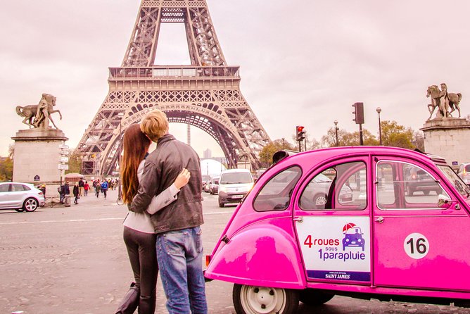 Private tour Paris 3 hours in vintage Citroën 2CV - Your three-hour route through Paris