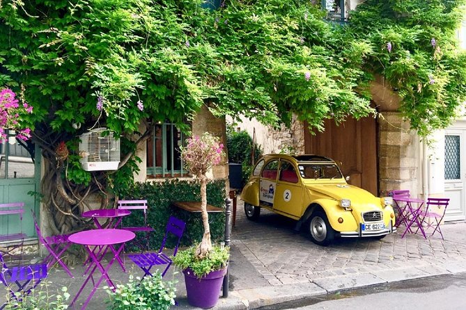 Private tour Paris Little-known places 2 hours in Citroën 2CV - Secret Sightlines and Western Paris