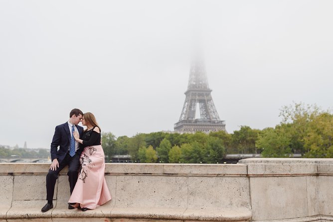 Private Tour: Personal Travel Photographer Tour in Paris - Montmartre and Sacre-Coeur