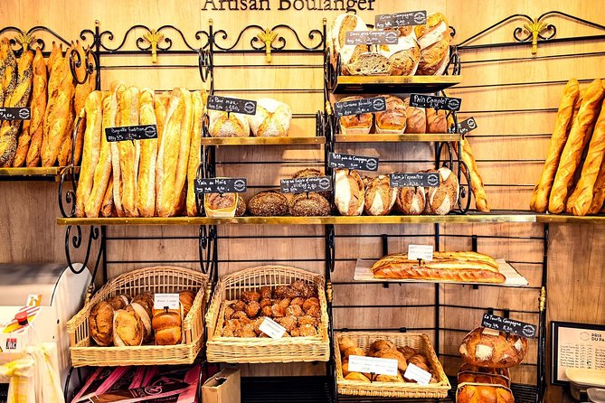 Private Tour: Secret Food Tours Paris Saint Germain - How much food should you expect?