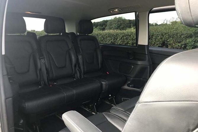 Private transfer from CDG or ORY airport to DisneyLand Paris - Who should choose this transfer?