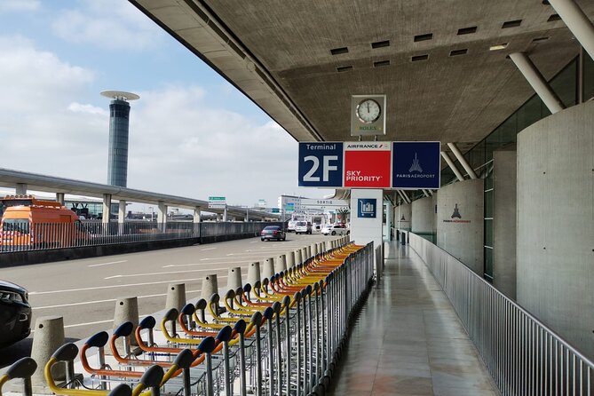Private Transfer from Charle de Gaulle Airport to Paris - The weakness you should take seriously