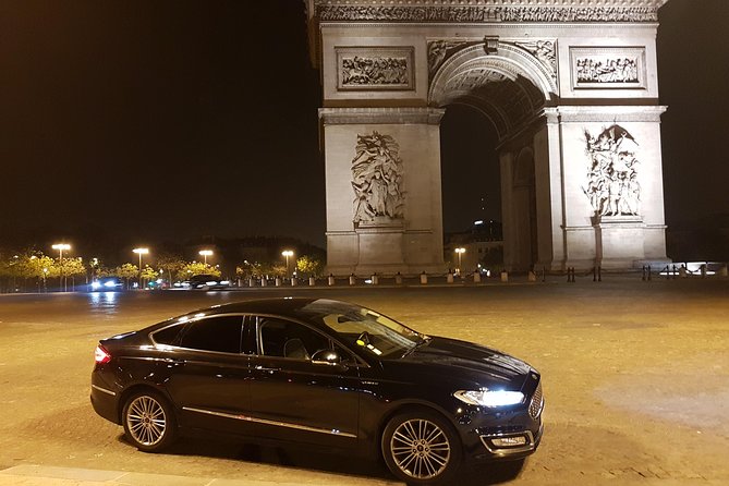Private transfer from Charles de Gaulle airport to Paris: Premium Service - Paris road closures can change the final few blocks