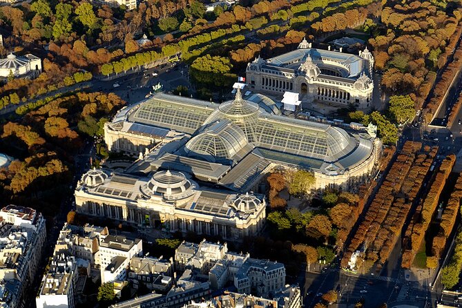 Private transfer from PARIS city to CDG or ORY airport - Drivers and communication before departure