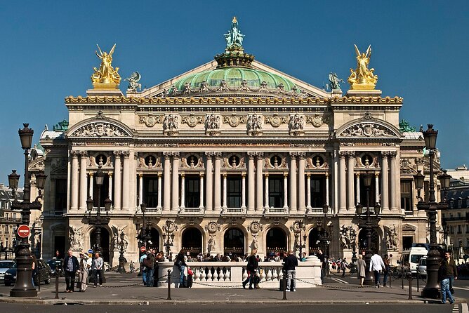 Private transfer from PARIS city to CDG or ORY airport - Who should book this transfer?