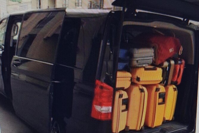 Private Van Transfer from CDG Airport to Paris - Meeting your driver inside Charles de Gaulle