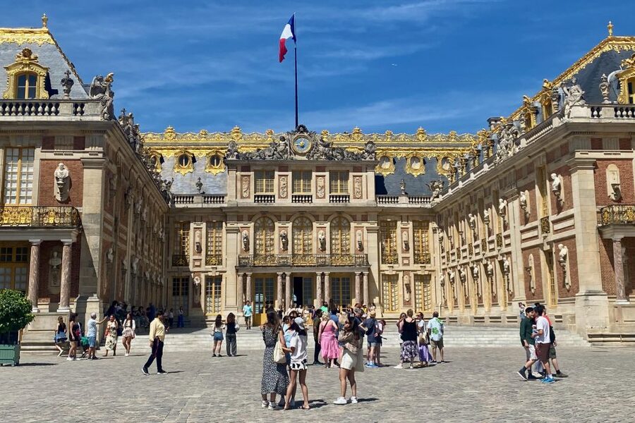 Private Versailles, Gardens, Trianon from Paris by Mercedes - Why this Versailles tour covers more than the Palace