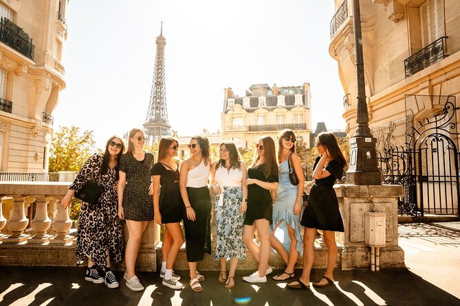 Professional Eiffel Tower Photo Tour with VOGUE Photographer - Avenue de Camoens, the quiet star of the route