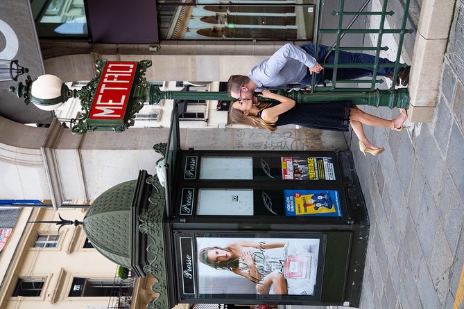 Professional Photo Shoot Walking Tour in Central Paris - Notre-Dame closes the route