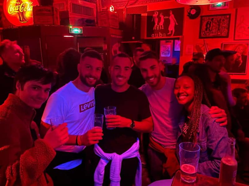 Pub Crawl Paris: Drink, Laugh, Meet the World - Practical advice for a smoother night