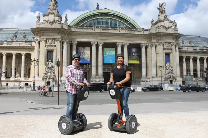 Segway tour Paris - Learning to ride and staying safe