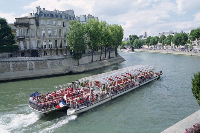 Seine River Cruise with Commentary 1 Hour - What the one-hour route shows you