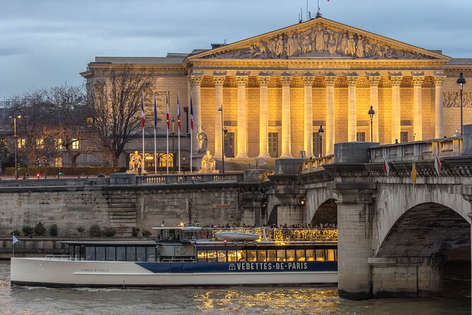 Seine River Evening Cruise with Music (Drink Options) - The Musée d’Orsay, Pont Neuf, and the historic center