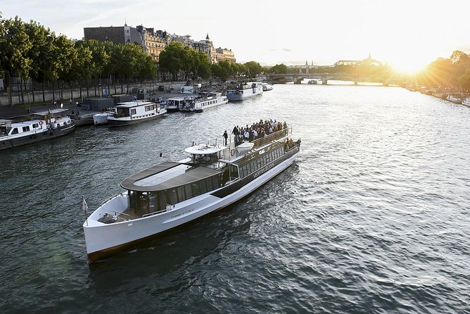 Seine River Guided Cruise by Vedettes de Paris - Boarding near the Eiffel Tower at Port de Suffren