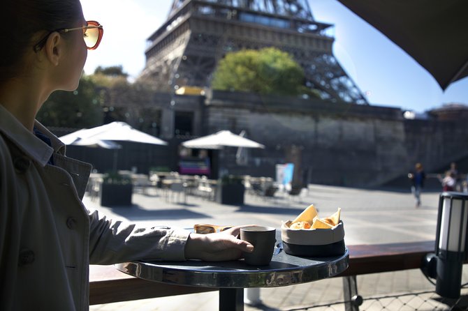 Seine River Sightseeing Cruise and Lunch at Le Bistro Parisien - FAQ