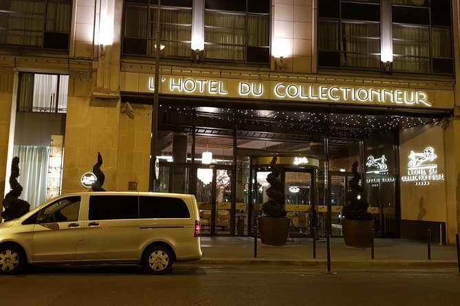 Shuttle Departure from Paris Hotel/Apartment to the Airport - The real value of $60.42 per person