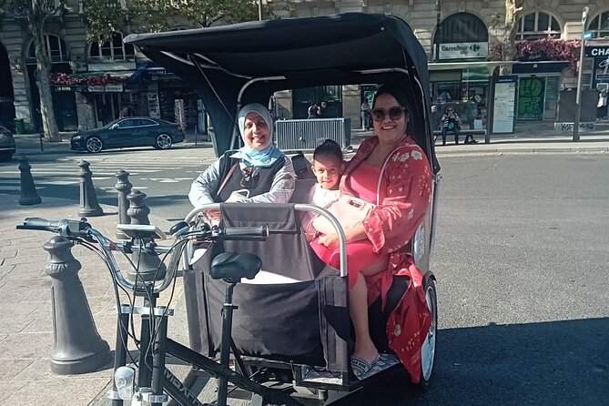 Sightseeing tour of most iconic parisian monuments (rickshaw) - Price, pickup, and private value
