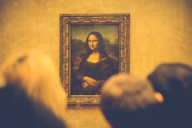 Skip The line Louvre Museum Ticket and Guided Tour - Entering the museum and facing the crowds