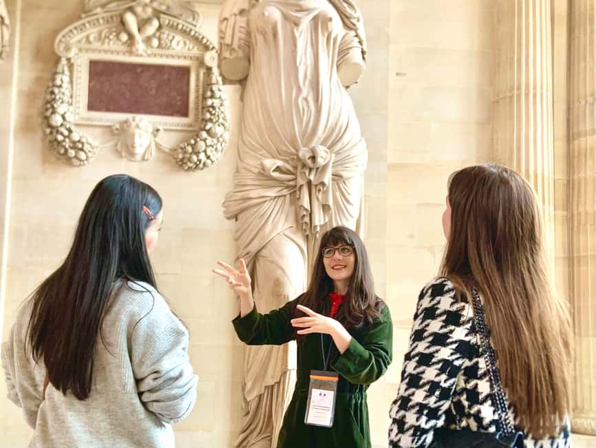 Skip-the-Line Louvre Museum Tour with Artist - Greek Antiquity: Nike and Venus de Milo