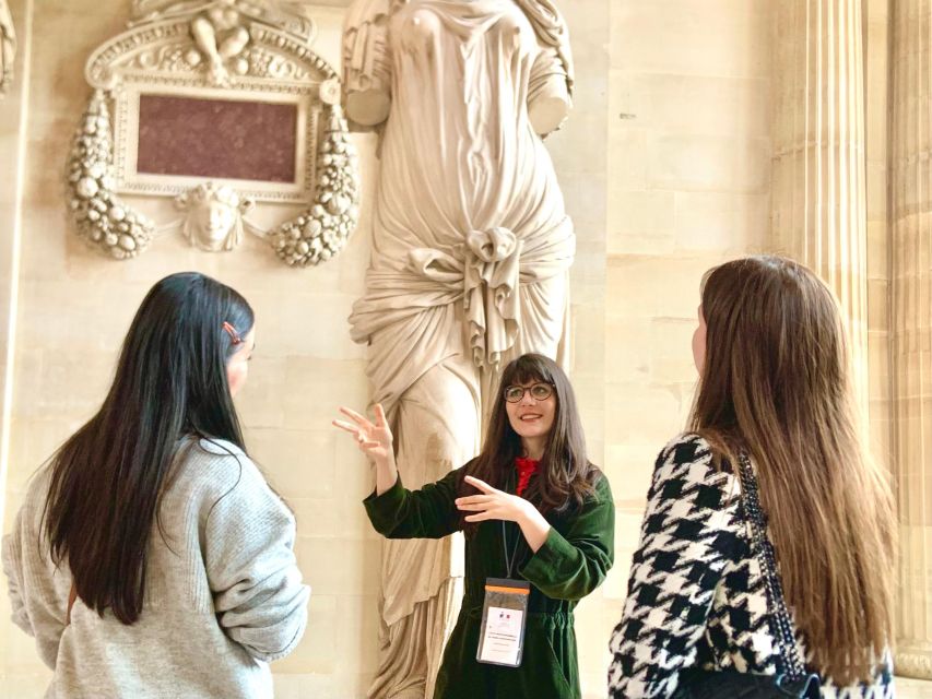 Skip-the-Line Louvre Museum Tour with Artist - Meeting at the Kiosque des Noctambules