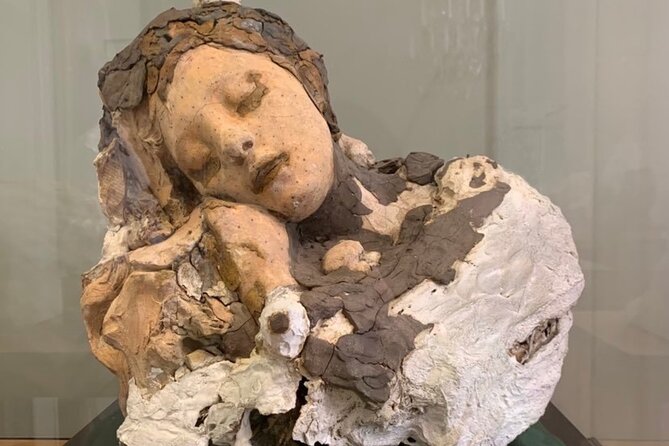 Skip-the-Line Rodin Museum Tour with Artist - Details that can affect your day