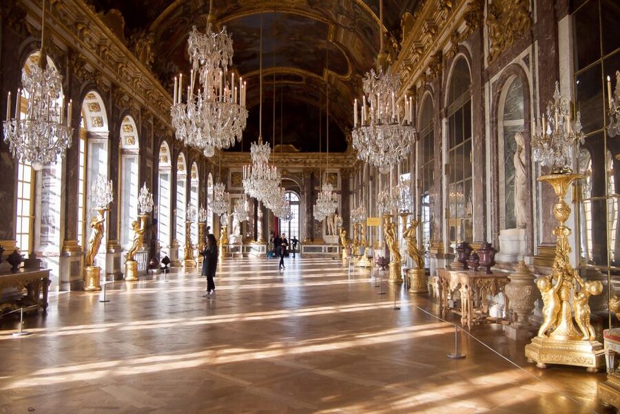 Skip-the-Line Versailles Palace Tour by Train from Paris - Booking advice for a smoother Versailles day
