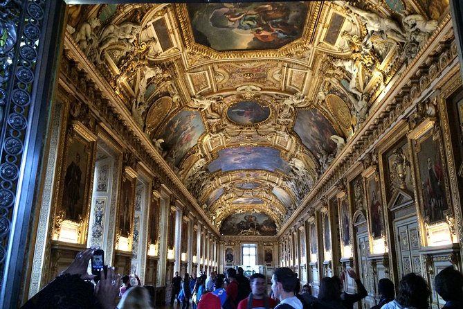 Small-Group Louvre Museum Masterpieces Tour with Access - Venus de Milo and Winged Victory