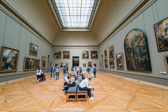 Small-Group Louvre Museum Masterpieces Tour with Access - The Apollo Gallery and royal crowns