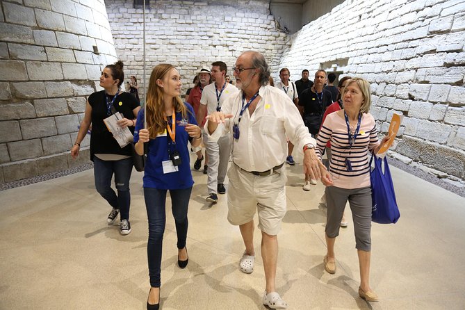 Small-Group Louvre Museum Masterpieces Tour with Access - Delacroix and Liberty Leading the People