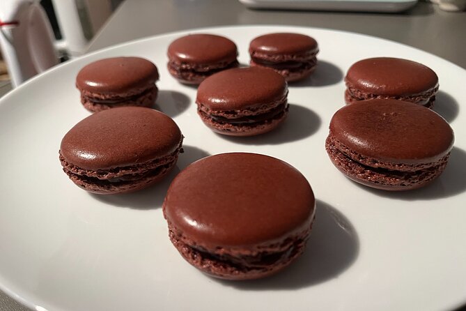 Small Group Parisian Macaron Masterclass (2 people max.) - Making macarons in Eric Weil’s Paris apartment