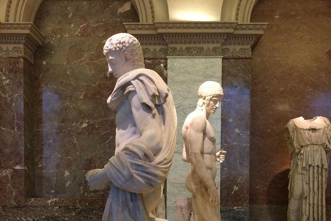 The Essential Louvre Masterpieces Tour - Limited to Six Guests - Roman sculpture and the Etruscan collection