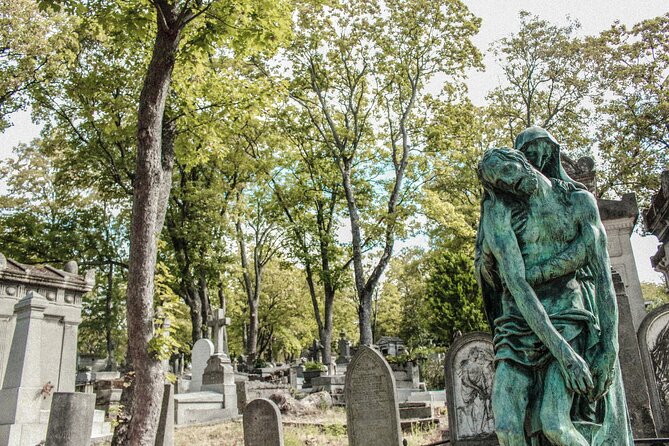 The Famous Graves of Père Lachaise - Self-Guided Audio Tour - Secularity, Balzac, and literary questions